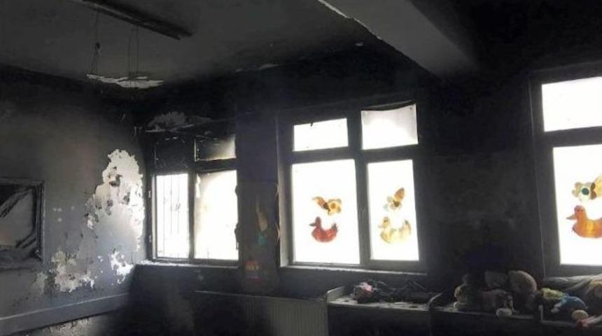 Van&rsquo;da 2 Okula Molotofkokteyli Saldırı