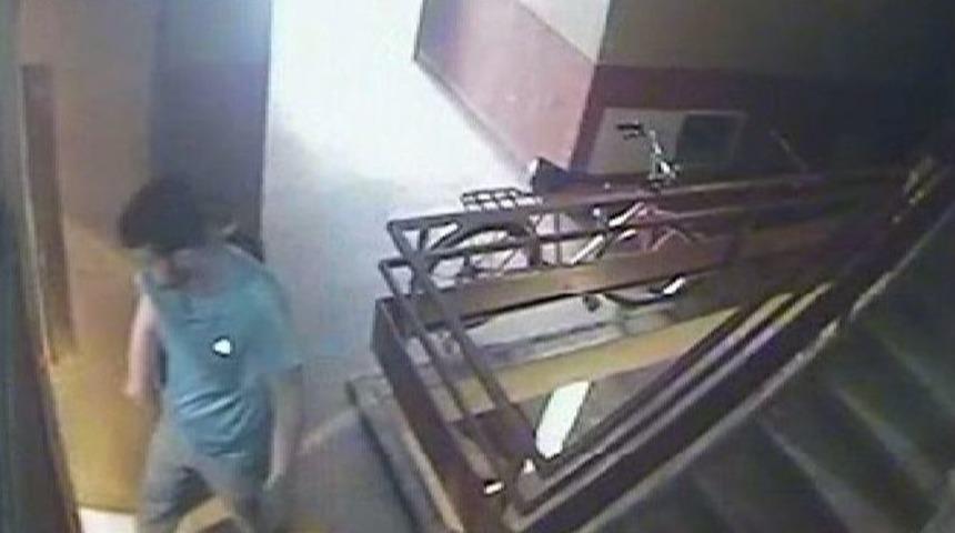 Bebek Arabasını B&ouml;yle &Ccedil;aldılar