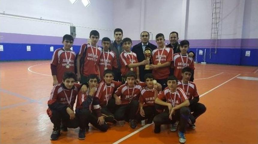 Vartolu &Ouml;ğrencilerin Spordaki Başarıları