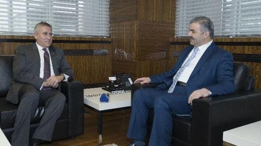 Macar B&uuml;y&uuml;kel&ccedil;i&rsquo;den Samimi Ziyaret