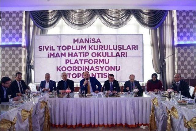 İmam Hatip Okulları Eski Günlerine Dönüyor