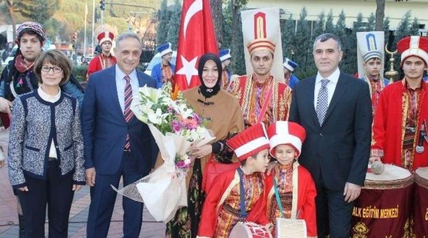 &Ouml;demiş&rsquo;ten Endonezya&rsquo;ya Dostluk K&ouml;pr&uuml;s&uuml;