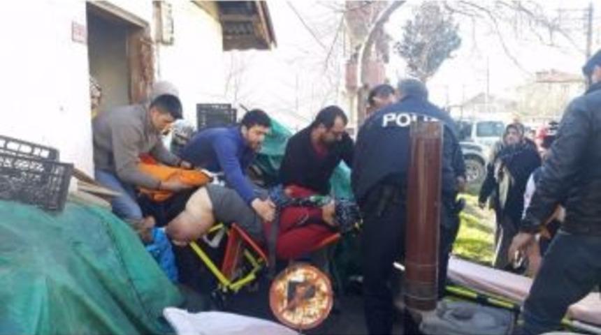 Yaşlı Kadın Zehirlenmekten Son Anda Kurtarıldı