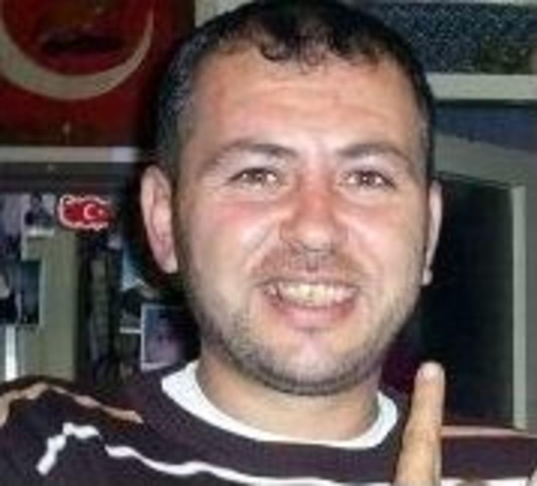 G&uuml;venlik Kameralarına Yansıyan Kazada &Ouml;len Marangoz Toprağa Verildi