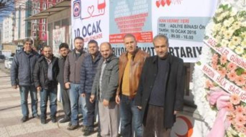 Mardinlilerden Kızılay&rsquo;a 44 &Uuml;nite Kan