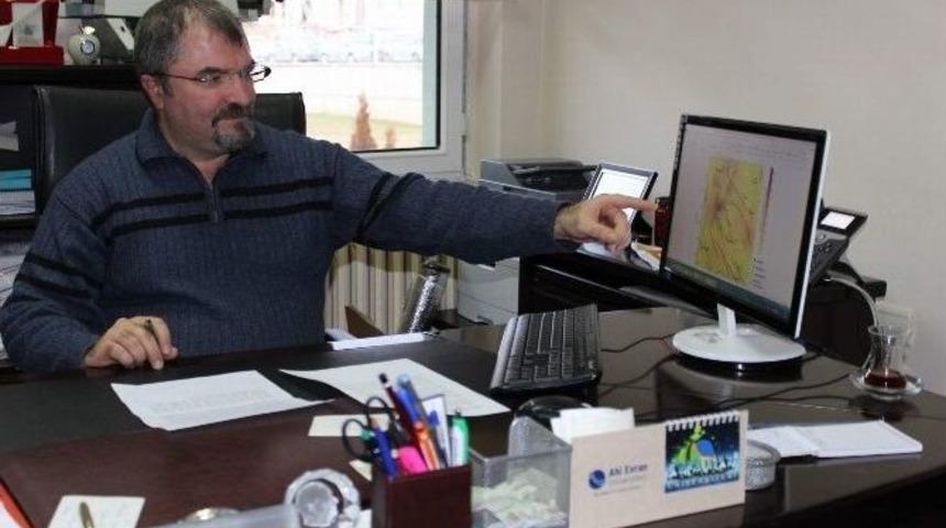 Kırşehir&rsquo;de 1.6-3.3 Aralığında 17 Art&ccedil;ı Deprem Meydana Geldi