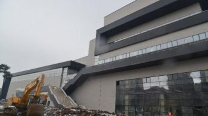 K&uuml;lt&uuml;r Ve Kongre Merkezi&rsquo;nde &Ccedil;alışmalar S&uuml;r&uuml;yor