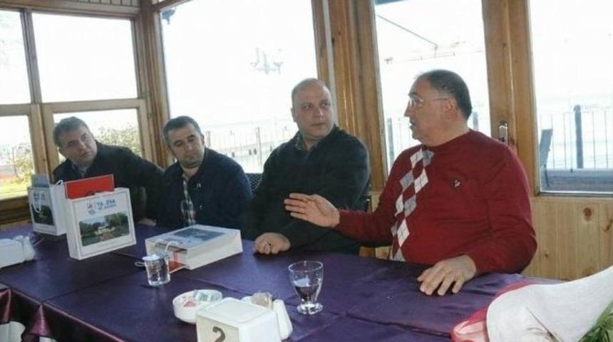 Belediye Başkanı Salman Şehit Aileleri Ve Gazilerle Buluştu