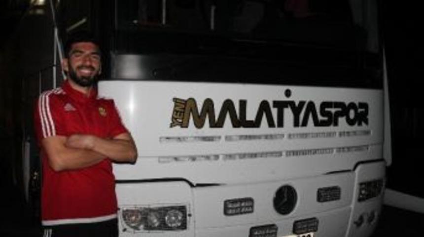 Alima Yeni Malatyaspor&rsquo;da Azad İle Yollar Ayrılıyor