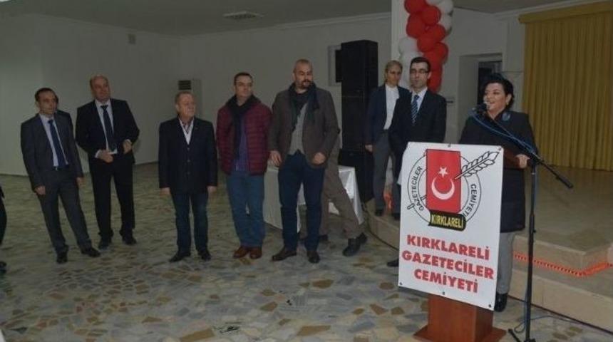 Vali Civelek, &Ccedil;alışan Gazetecilerle Buluştu