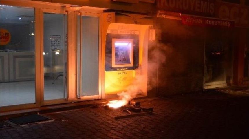 Yerin Altında Yangın &Ccedil;ıktı