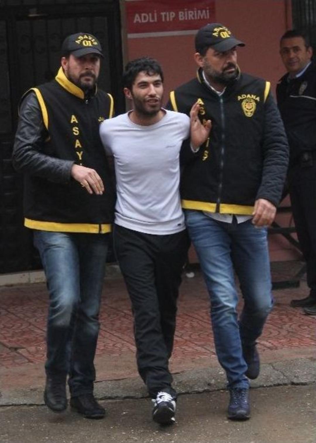 Okulun &Ouml;n&uuml;nden Kız Ka&ccedil;ırdı, Polisten Ka&ccedil;amadı