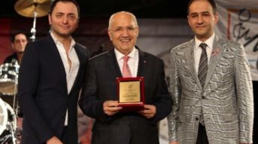 Yenimahalle&rsquo;de Kanserli &Ccedil;ocuklar Unutulmadı