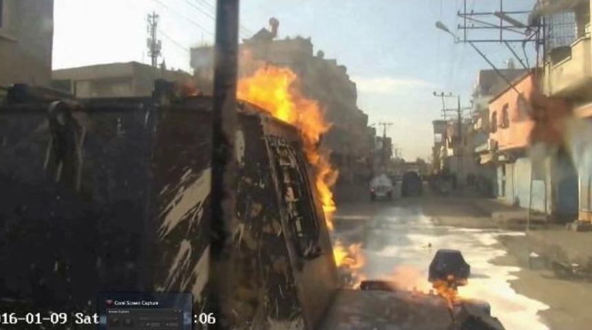 Polise Molotof Bombası Atan 5 Pkk Yandaşı Tutuklandı