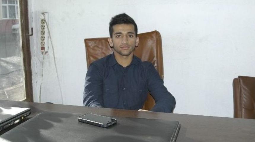 Afgan Gencin T&uuml;rkiye Sevgisi