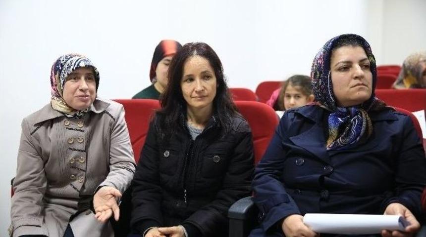 Abla, Ağabey, Kardeş Projesine Buca&rsquo;da Yoğun İlgi