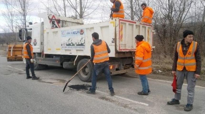 Karayollarına Asfalt Yama