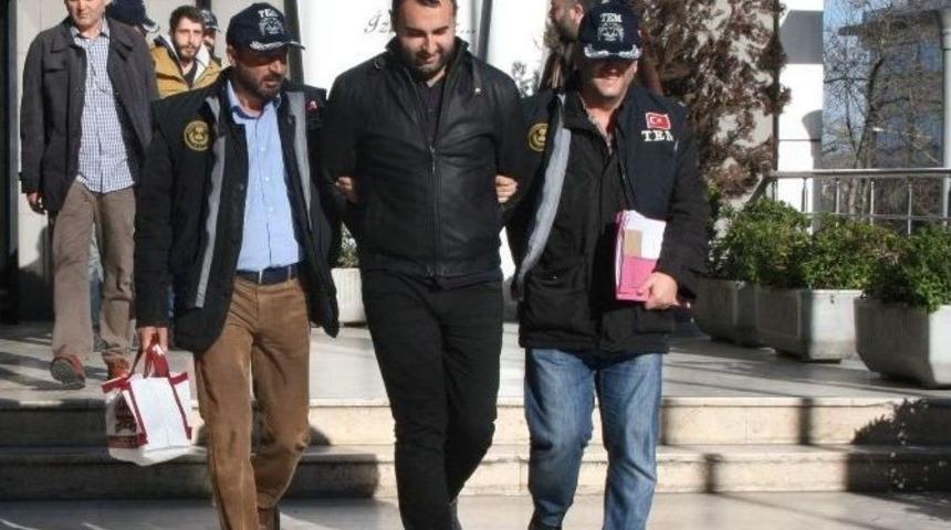 Bursa&rsquo;da Pkk&rsquo;lı 3 Zanlı Adliyeye Sevk Edildi