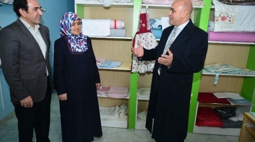 Yakutiye&rsquo;nin Kursları Ekmek Sahibi Yapıyor