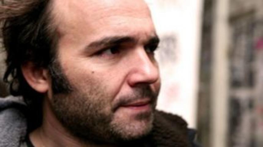 Engin G&uuml;naydın&rsquo;ın Evine Hırsız Girdi