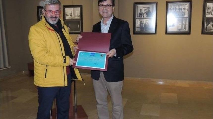 Anadolu &Uuml;niversitesi&rsquo;nde "sergiler Sergisi" A&ccedil;ıldı