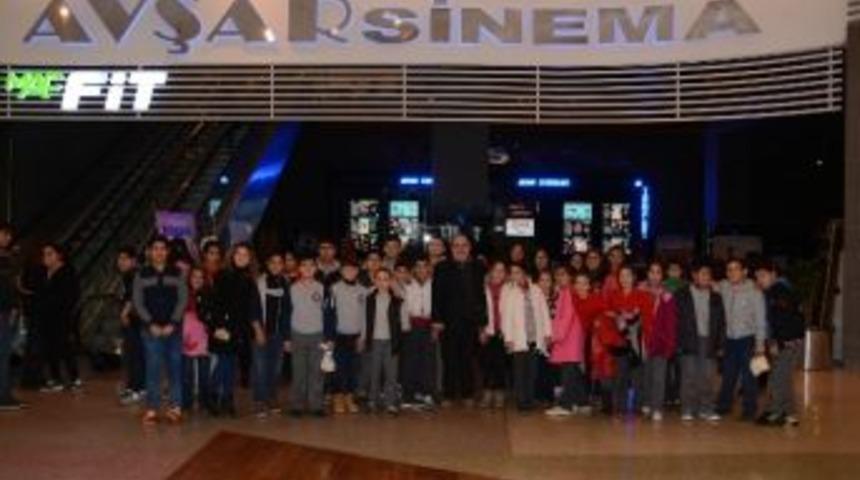 &Ouml;ğrenciler &ldquo;ertuğrul 1890&rdquo; Filmi İle Tarihe Yolculuk Yaptı