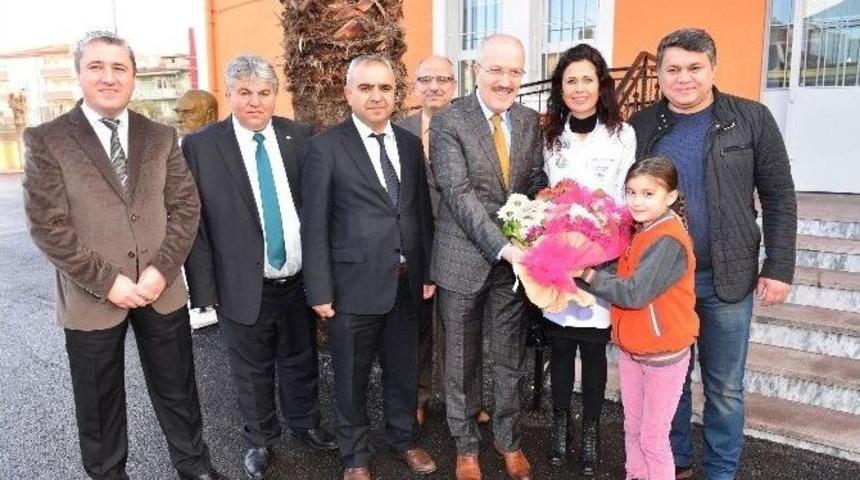 S&ouml;z Verdi Okula Başkan Kafaoğlu&rsquo;nu Getirdi