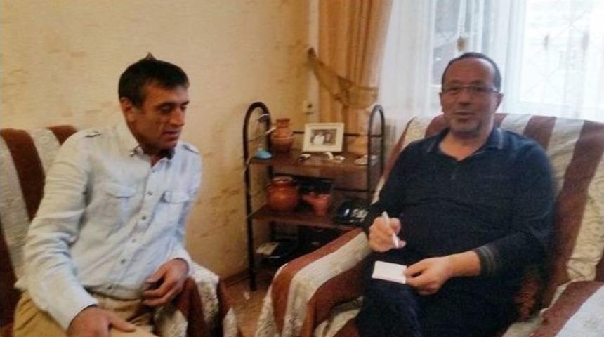 Karab&uuml;kl&uuml; &Ouml;ğretmen Kazakistan&rsquo;da G&uuml;ndem Oldu