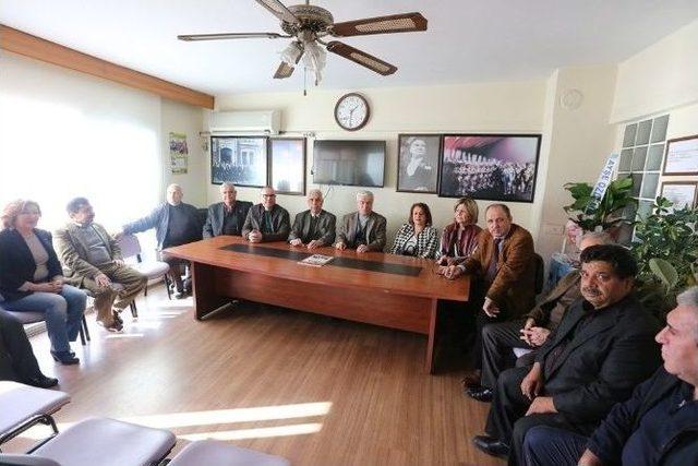 Efeler Belediye Meclis &Uuml;yelerinden &lsquo;hayırlı Olsun&rsquo; Ziyareti 2