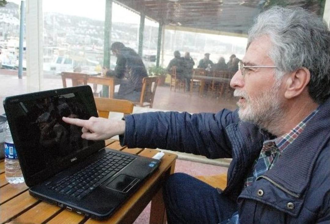 Kavga Eden K&ouml;pekleri Ayırmaya &Ccedil;alışan Vatandaş Yaralandı