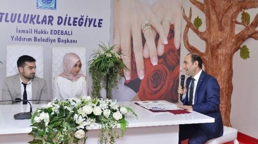 Yıldırım&rsquo;da Bir &Ouml;mre Bir Yastıkta 3 Bin 998 &rsquo;evet&rsquo;