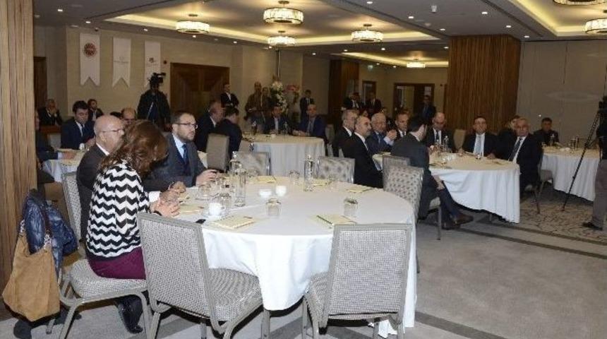 Yerel Y&ouml;netimler T&uuml;rkiye&rsquo;deki &Ccedil;evre Sorunlarını Ele Alıyor