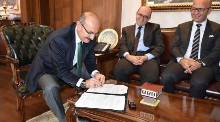 Bucak Teknoloji Fak&uuml;ltesi Protokol&uuml; İmzalandı