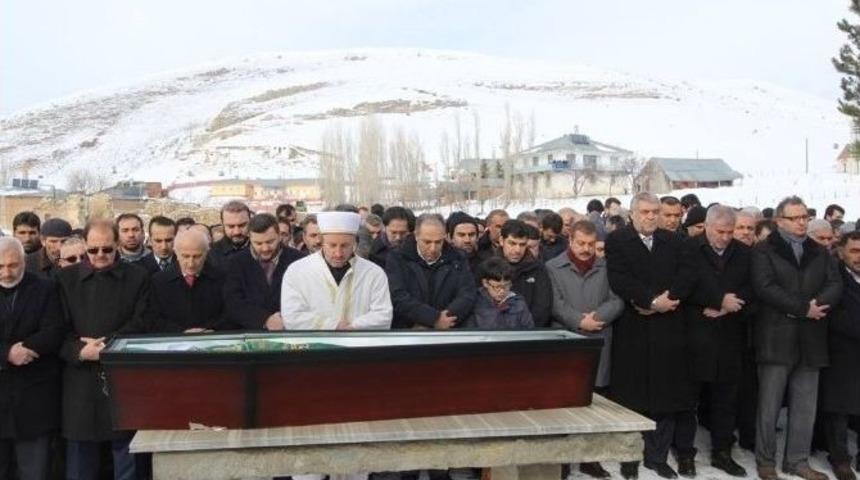 Milletvekili Yeneroğlu&rsquo;nun Babası Son Yolculuğuna Uğurlandı