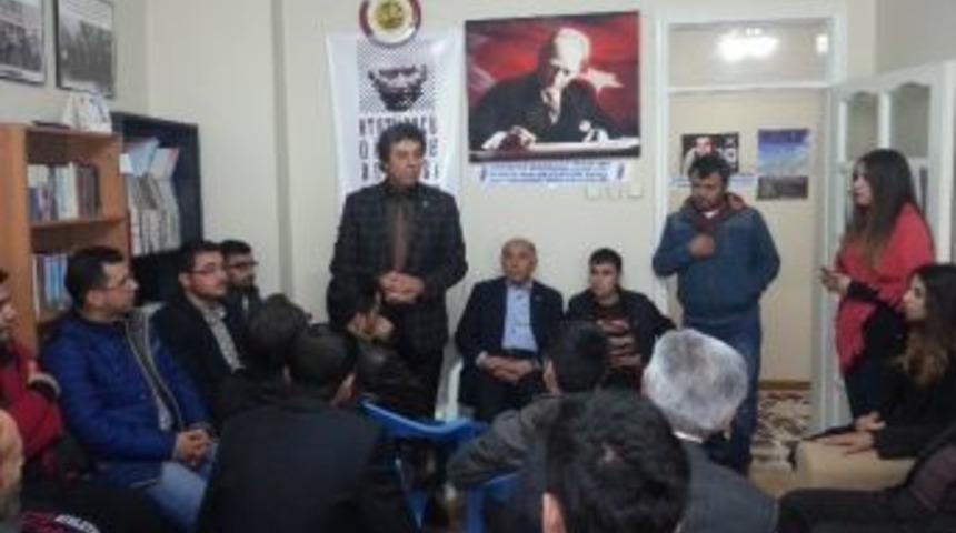 Add, Gen&ccedil;lerle Buluştu