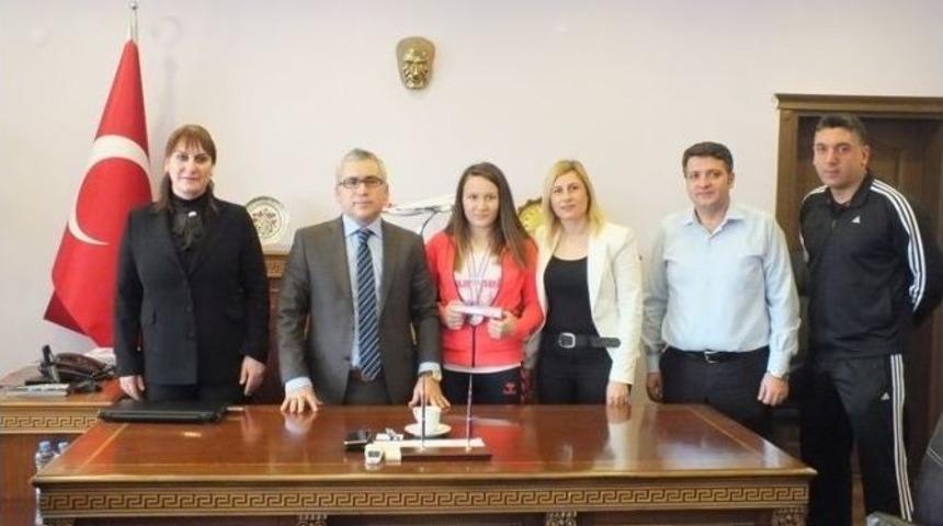 Başaralı Sporcu Beyza, Dalaman&rsquo;ın Gururu Oldu