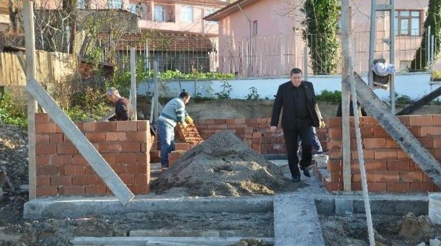 Alaplı Sahiline Mescit Yapılıyor