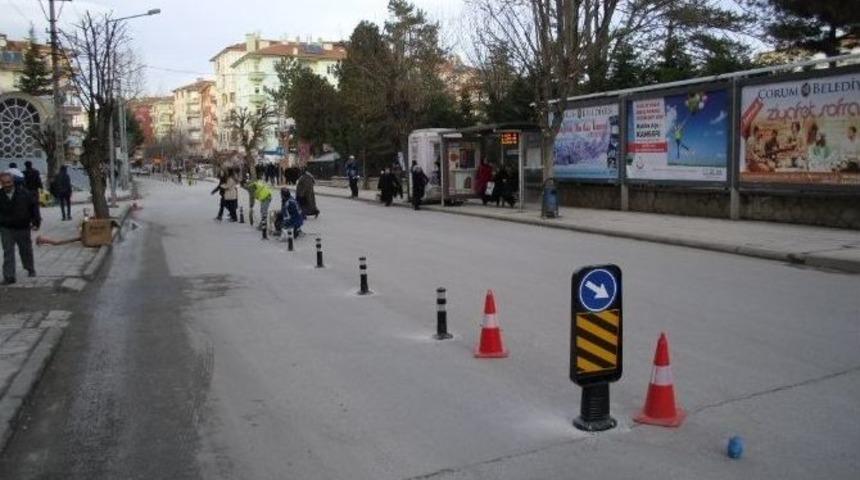 Cemilbey Caddesi&rsquo;nde Trafiği Rahatlatacak Uygulama
