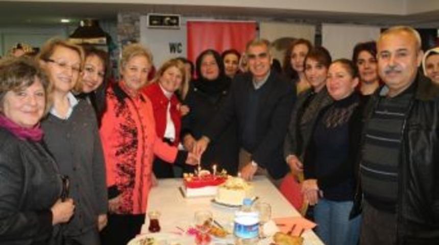 Ak Kadınlar Yeni Yıl İ&ccedil;in &Ccedil;alışmalarına Başlıyor