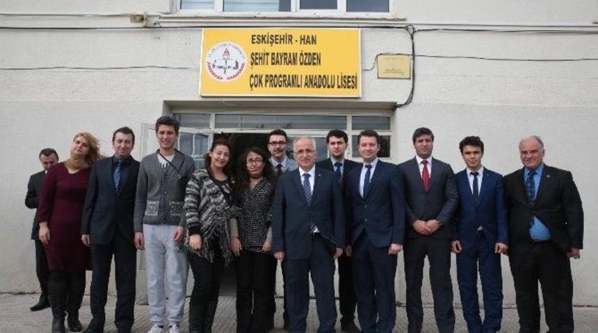 Vali Tuna, Han İl&ccedil;esinde Lise &Ouml;ğrencileriyle Bir Araya Geldi