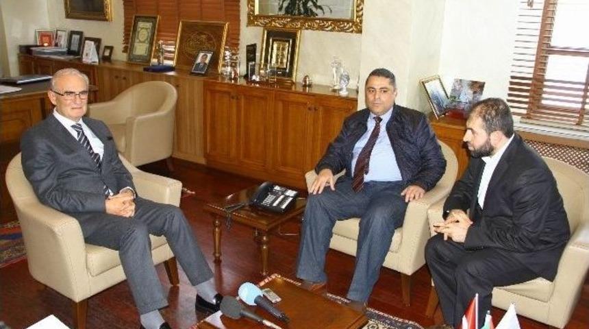 &Uuml;rd&uuml;n Zerka Belediye Başkanı, Başkan Yılmaz&rsquo;ı Ziyaret Etti