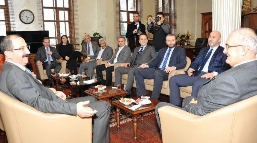 Başkan Yılmaz Sorunları İlçelerde Çözecek