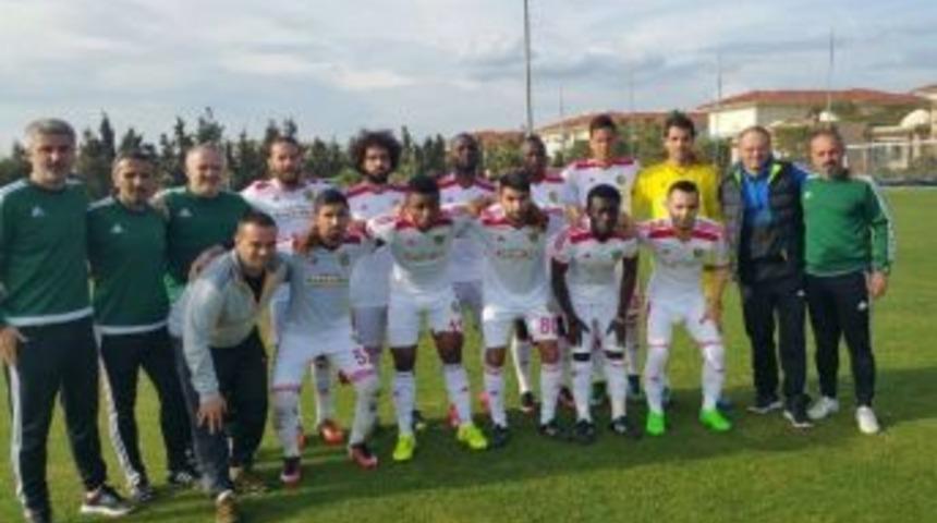 Alima Yeni Malatyaspor Hazırlık Ma&ccedil;ında İran Takımını Yendi