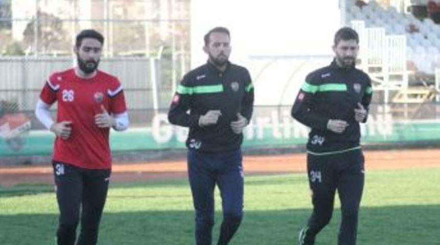 Kocaeli Birlikspor, Gümüşhanespor Maçına Hazırlanıyor