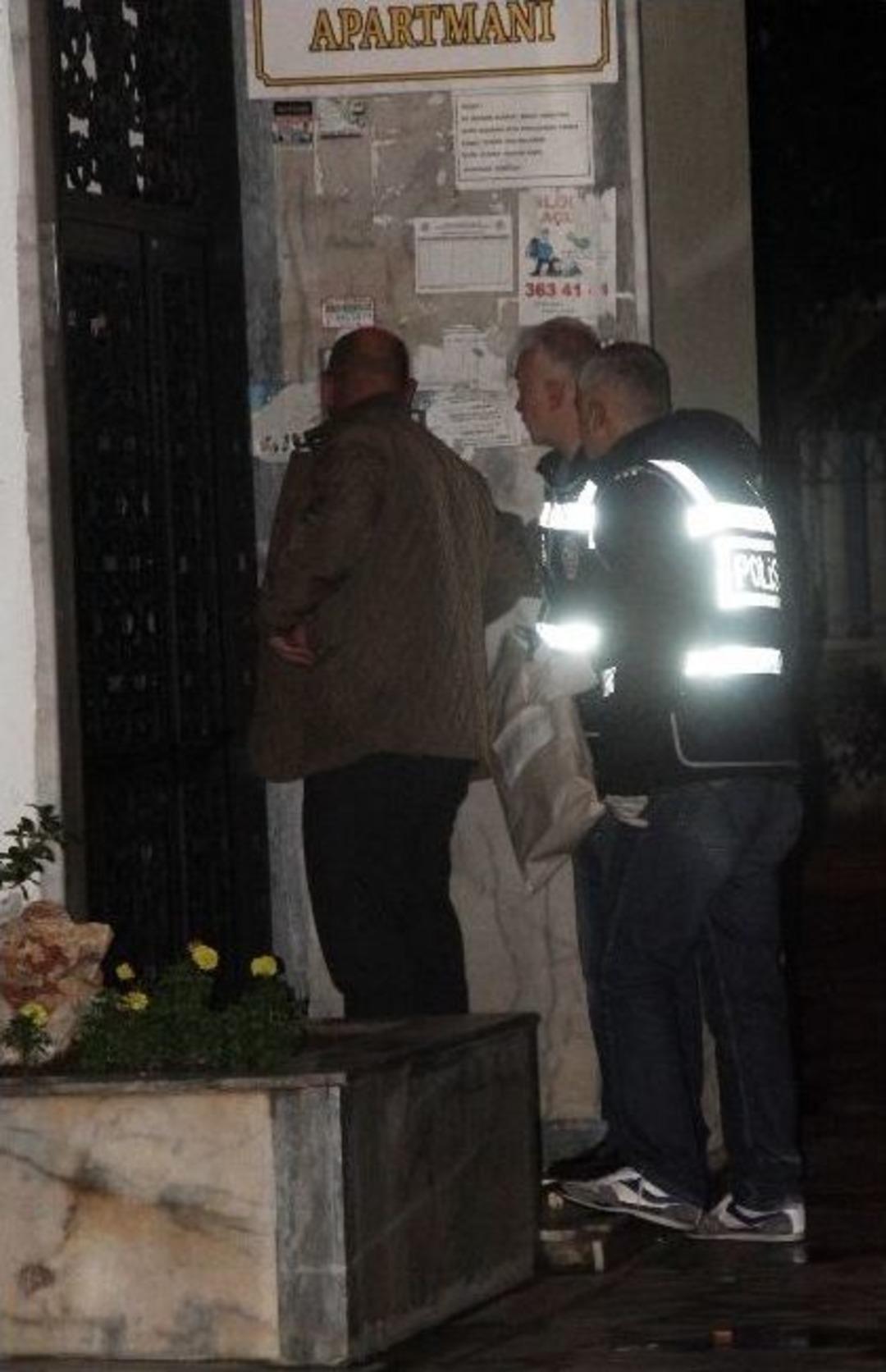 Adana&rsquo;daki Paralel Yapı Operasyonu