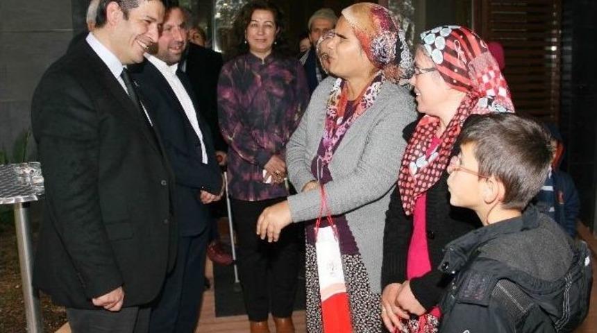 D&ouml;şemealtı Belediyesi&rsquo;nden G&ouml;rme Engellilere Kahvaltı