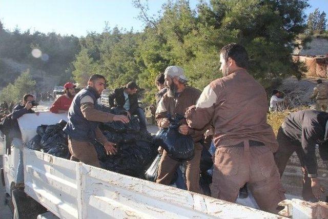 Bayırbucak Türkmenlerine Yardımlar Sürüyor