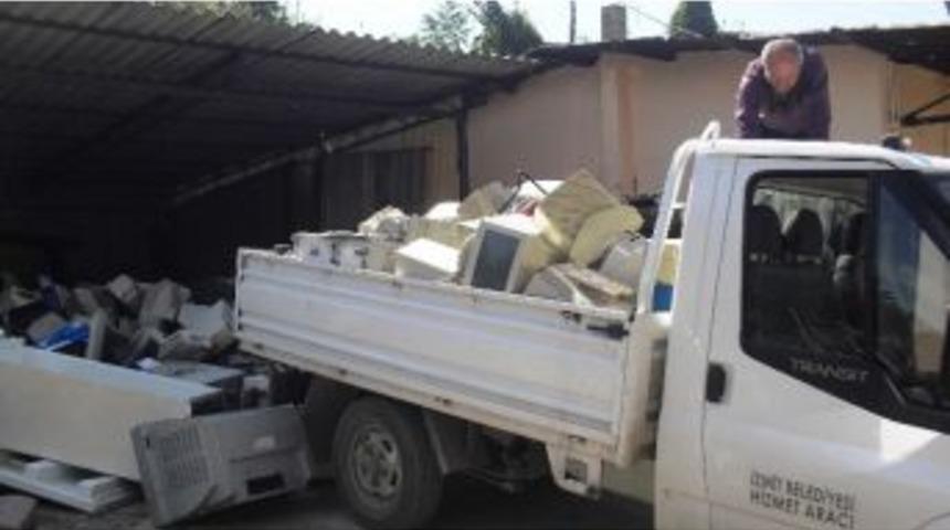 İzmit Belediyesi&rsquo;nden &Ouml;rnek &Ccedil;evre &Ccedil;alışması