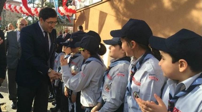 Başkan Hazinedar: "b&uuml;t&ccedil;emizin En &Ouml;nemli Harcama &Ouml;gesi Okullarımız Ve &Ccedil;ocuklarımız"