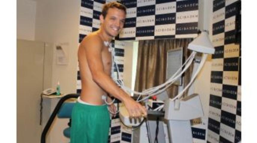 Batalla, Sağlık Kontrol&uuml;nden Ge&ccedil;ti